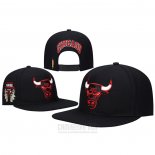 Gorra Chicago Bulls 6x NBA Finals Champions Negro