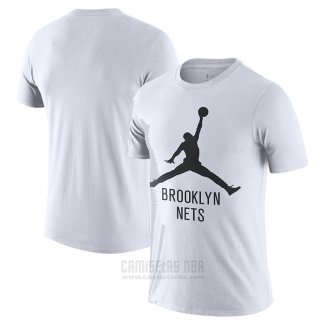 Camiseta Manga Corta Brooklyn Nets Essential Jumpman Blanco