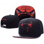 Gorra Chicago Bulls Mitchell & Ness Rojo Negro4