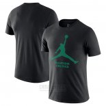 Camiseta Manga Corta Boston Celtics Essential Jumpman Negro